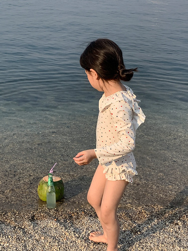 Children's swimsuit girl princess backless sun protection long-sleeved one-piece swimsuit girl vacation style sweet swimsuit Korean