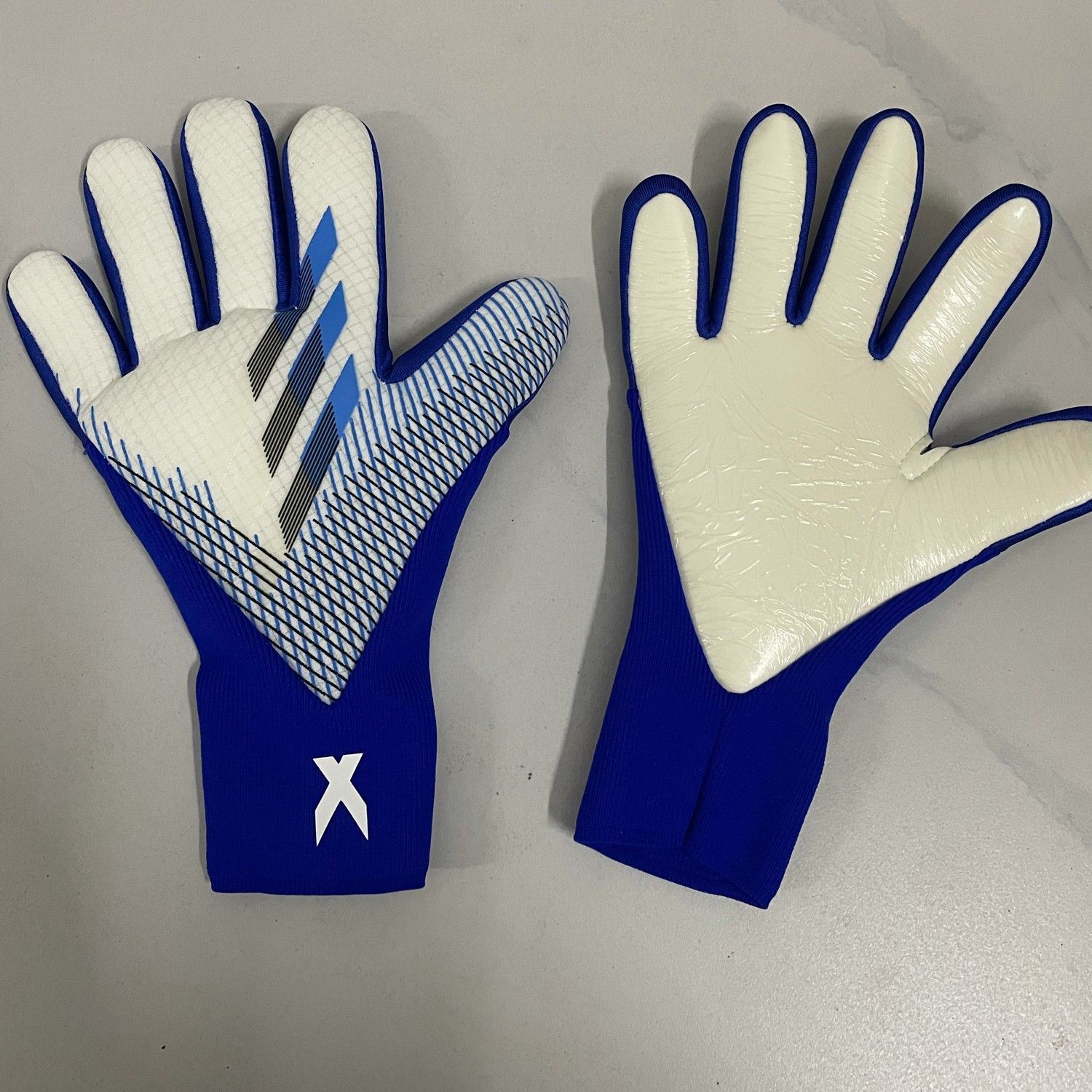 A16 blanco y azul (bolsa con cremallera gratis)