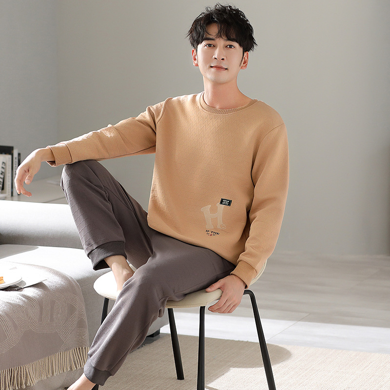 Pijamas de algodón de aire para hombres otoño y invierno engrosados manga larga primavera y otoño intercalado coreano nuevo conjunto de ropa de hogar caliente