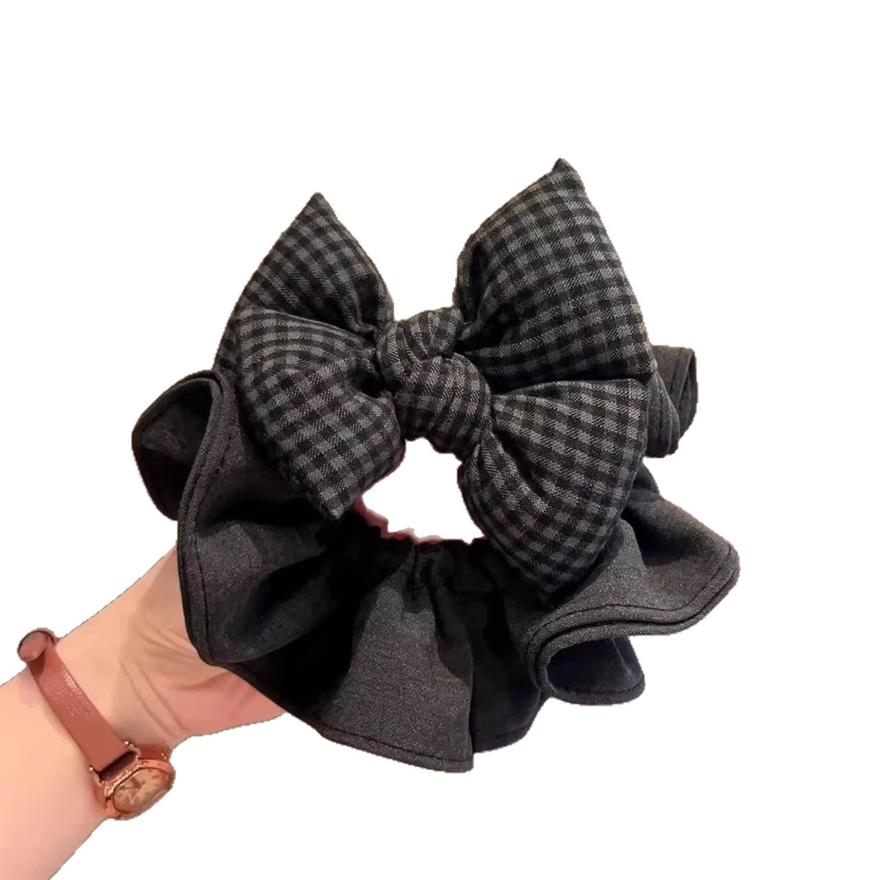 Scrunchie con fiocco a quadri nero e grigio per acconciature_voghion.com