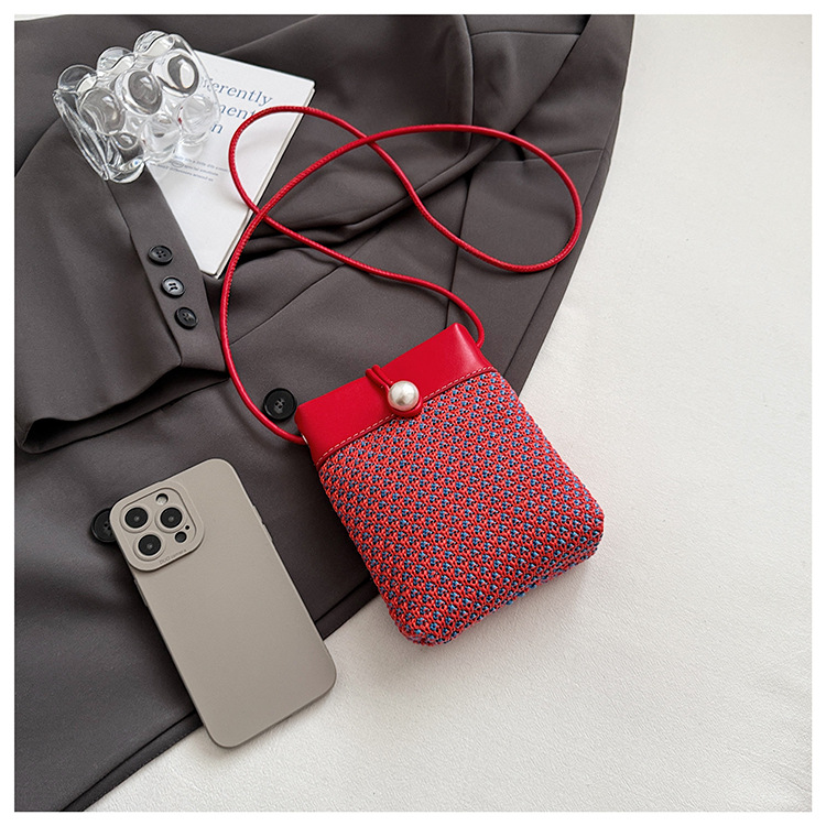 Retro patchwork woven mobile phone bag for women 2025 new summer fashion commuting single-shoulder crossbody pearl bucket bag undefined