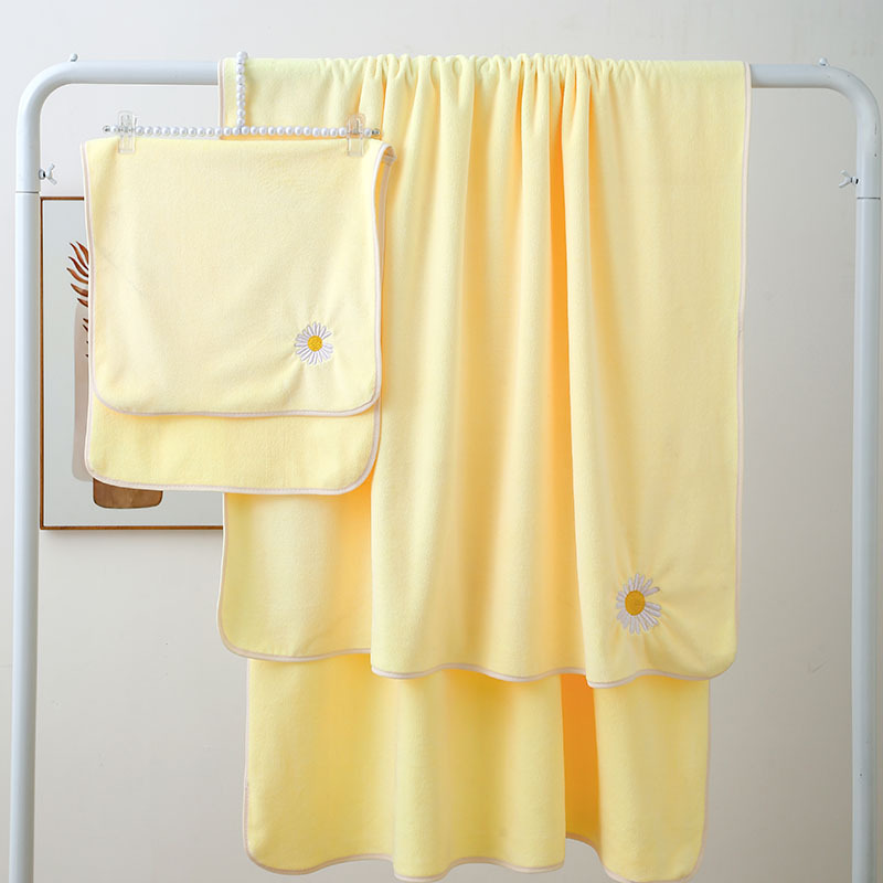 Coral Velvet Daisy Patterned Face Towel Manufacturer Wholesale Adult Home Daily Use Soft Absorbent Bath Towel