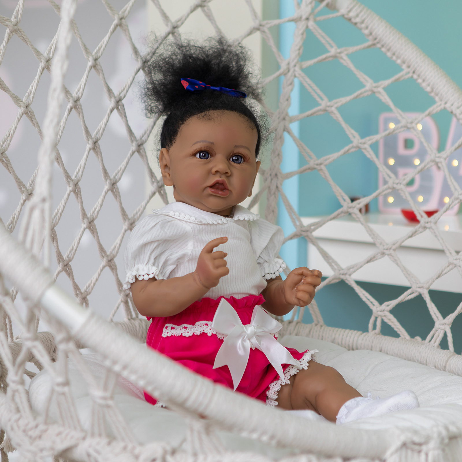 22 pulgadas reborn Saskia simulación bebé renacido muñeca negro bebé transfronterizo suministro de una sola pieza entrega
