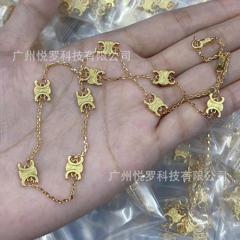 Real Shot of High-Quality 9-Piece Accessories Set: Arc De Triomphe Necklace for Women, Fashionable and Versatile, High-End Clavicle Chain, Factory Direct Sale