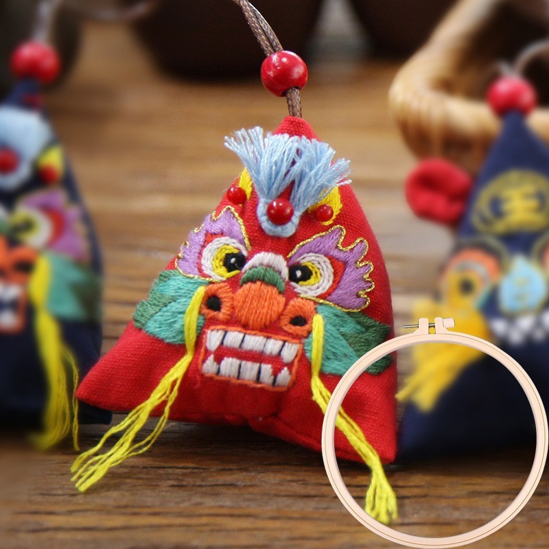 Estilo chino lindo dragón incienso bolsa colgante bordado hecho a mano de los niños paquete material de bricolaje