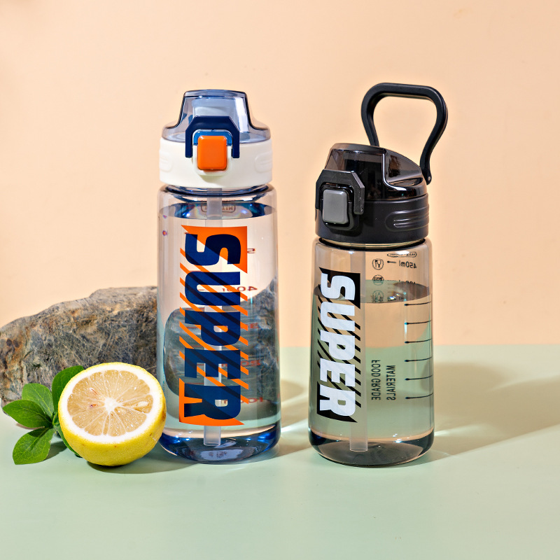 Mingtong nuevo simple cuerda de deportes al aire libre bebida directa taza de plástico taza portátil 800ml taza de estudiante deportes hervidor