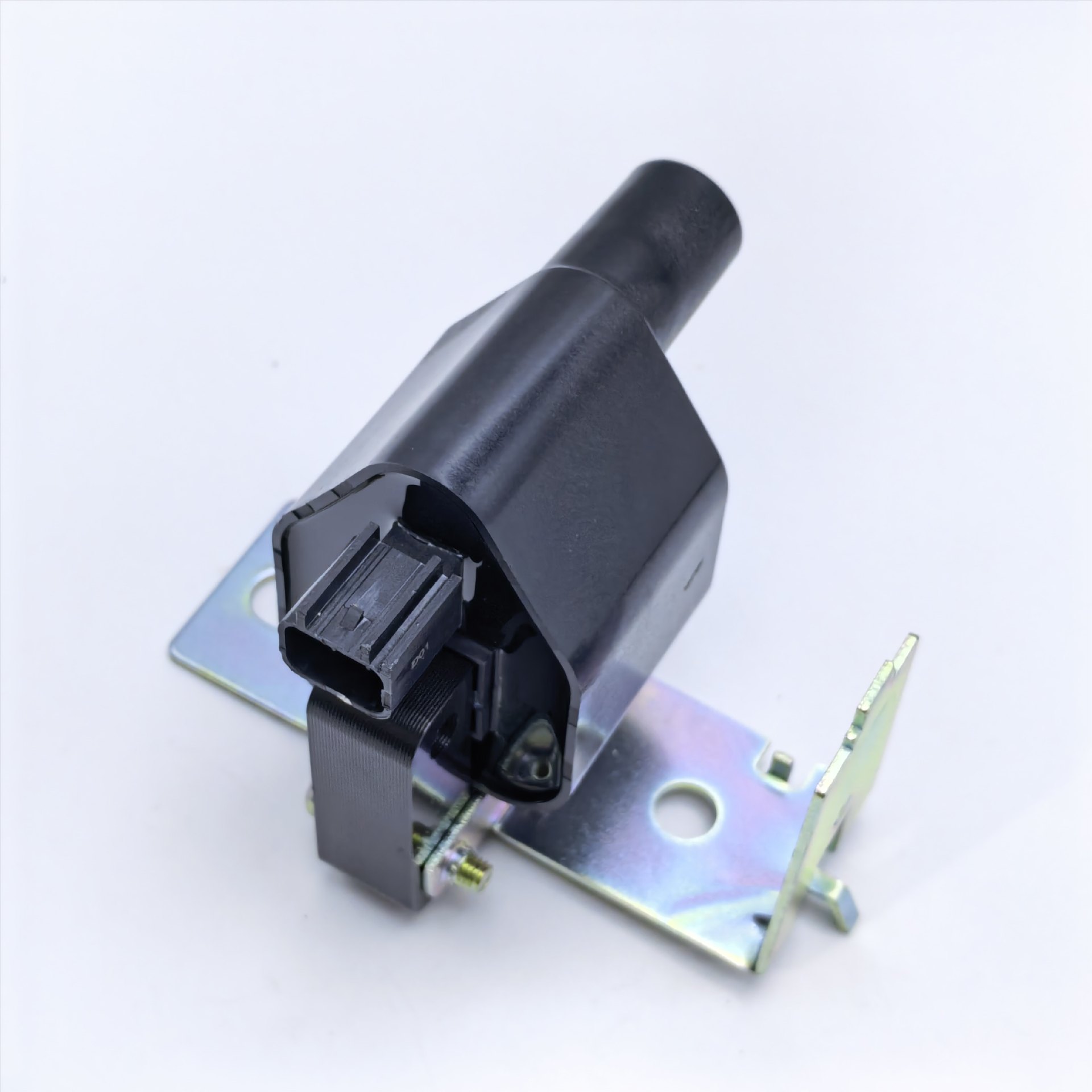 Suitable for Mitsubishi forklift ignition coil MD358504 MD326638 A218371 in stock wholesale