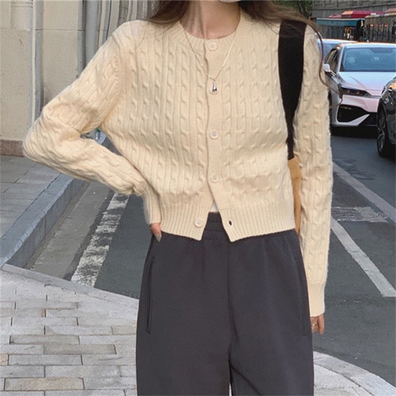 Autumn New Women's Fashion College Style Long Sleeve Sweater Cardigan with Versatile Round Neck and Ribbed Twist Knit Design