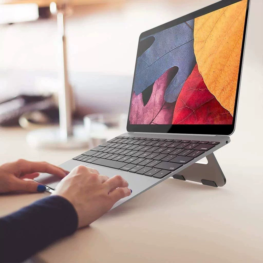 Laptop, metal tablet ultra thin handheld tubing