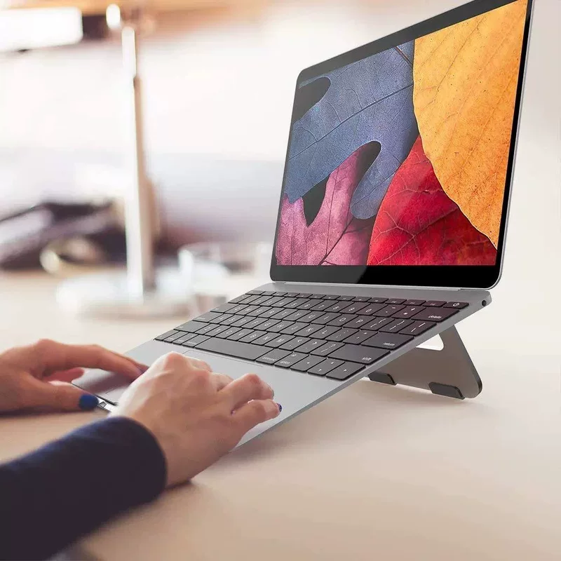 Laptop, metal tablet ultra thin handheld tubing