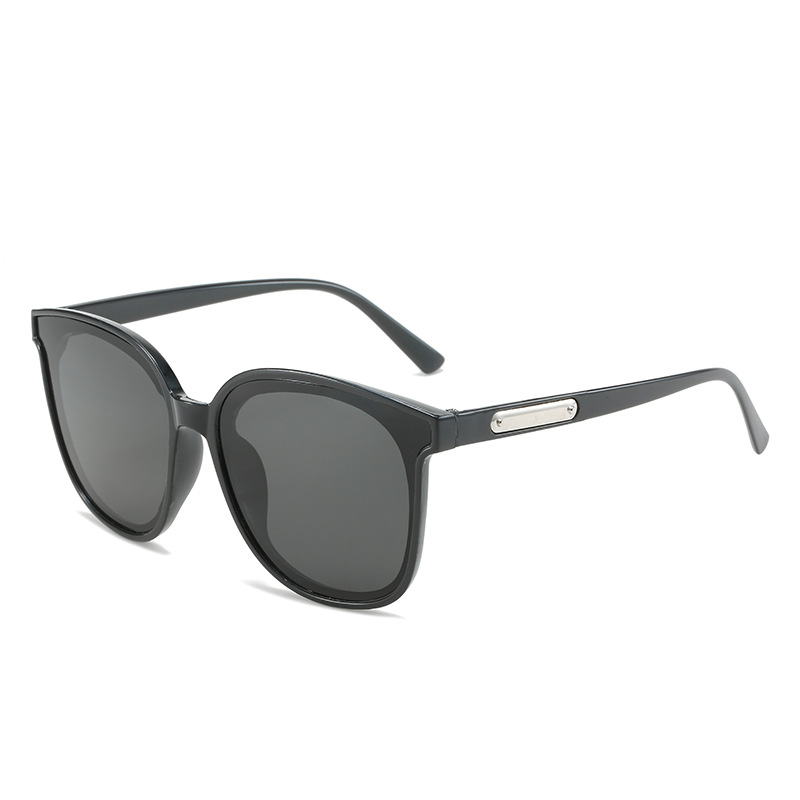 Celebrity style sunglasses