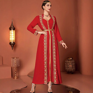 Zf4048 Arabian Palace Red Gold Embroidered V Neck Fake Two-Piece Long Skirt