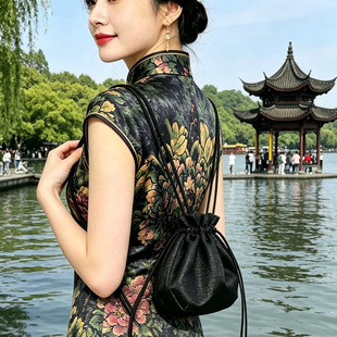 ���Ѽy��논��������֙C��Ů�μ�б�������y���L���ڳ��K����ʽ