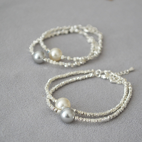 Xiaohongshu internet celebrity style Japanese and Korean niche light luxury texture irregular sparkling broken silver pearl simple temperament bracelet