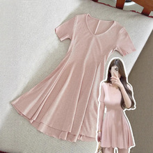 微胖独特粉色连衣裙女夏日绝美小裙子a字收腰针织短裙漂亮掐腰裙