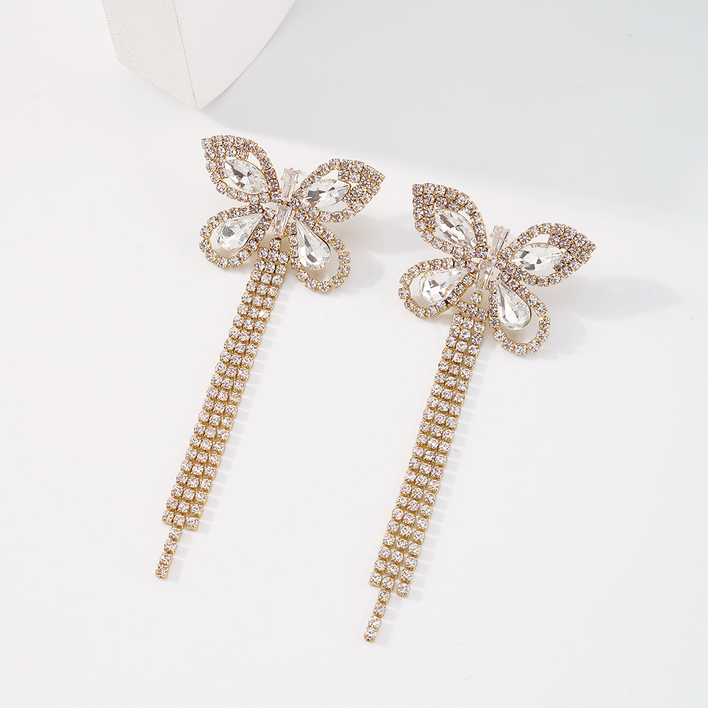 Retro Full Diamond Butterfly Tassel Earrings Wholesale Nihaojewelry display picture 9