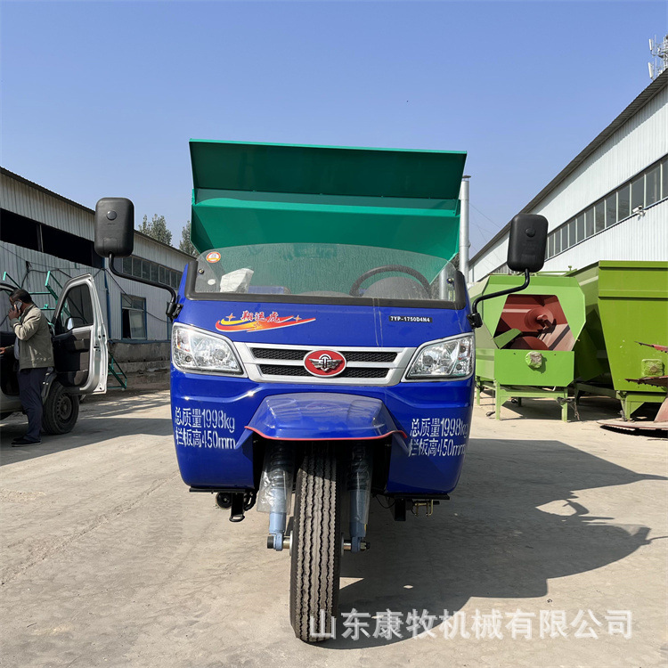 自走式柴油三轮撒粪车 拖拉机牵引撒肥机 牛粪鸡粪圆盘式撒粪机