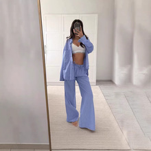 ����ѷTK �羳����˹ŷ��ʱ���������м�ԼŮʿ���䳤�� ������װ