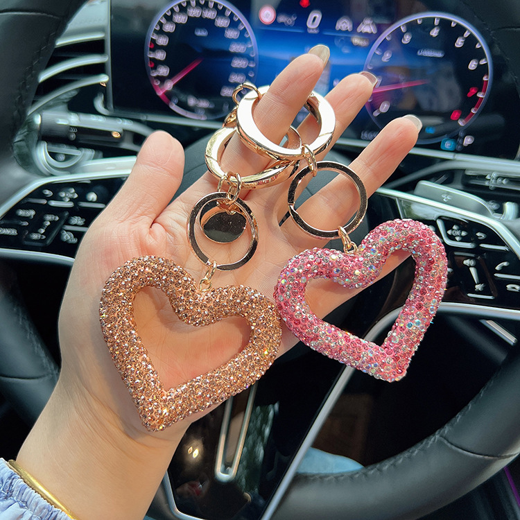 Corea del Sur diamante de barro de cerámica amor hueco colgante gran botón de diamante llavero de automóvil colgante de control remoto regalos de vacaciones