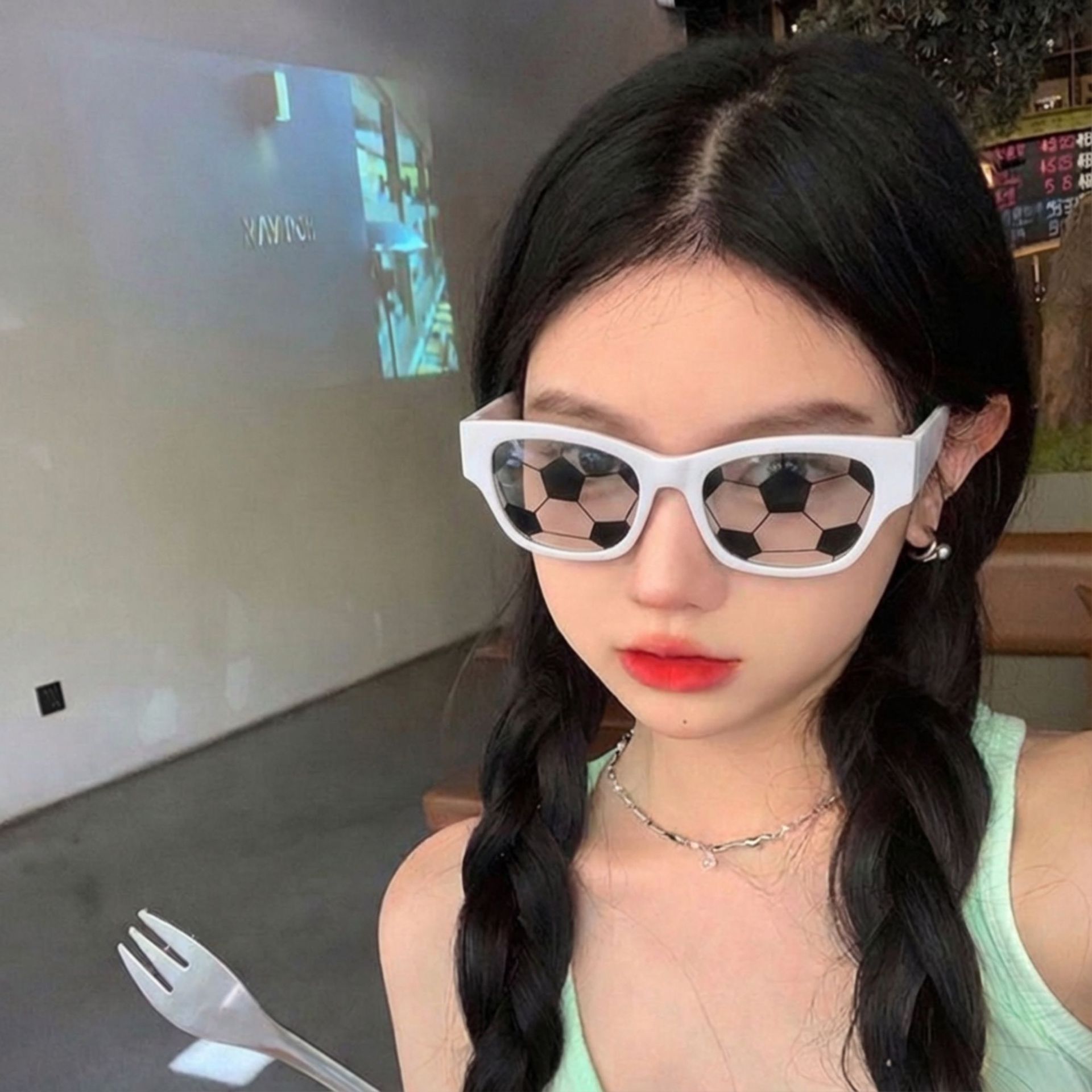 2026 Neue Dopamin-Wind-Anti-UV-Sonnenbrille D Retro-Sonnenbrille für kleine Gesichter, Sonnenschutz für Mädchen, modern_voghion.com