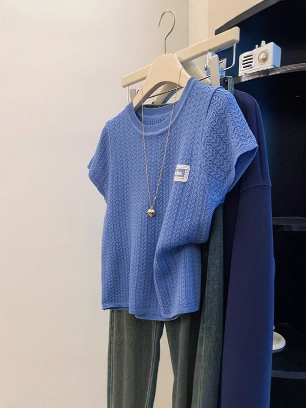 Gejia モールの同じスタイルの女性の 2025 夏ブルーアイスシルクニット半袖 Tシャツ多用途ラウンドネックショルダートップ|undefined