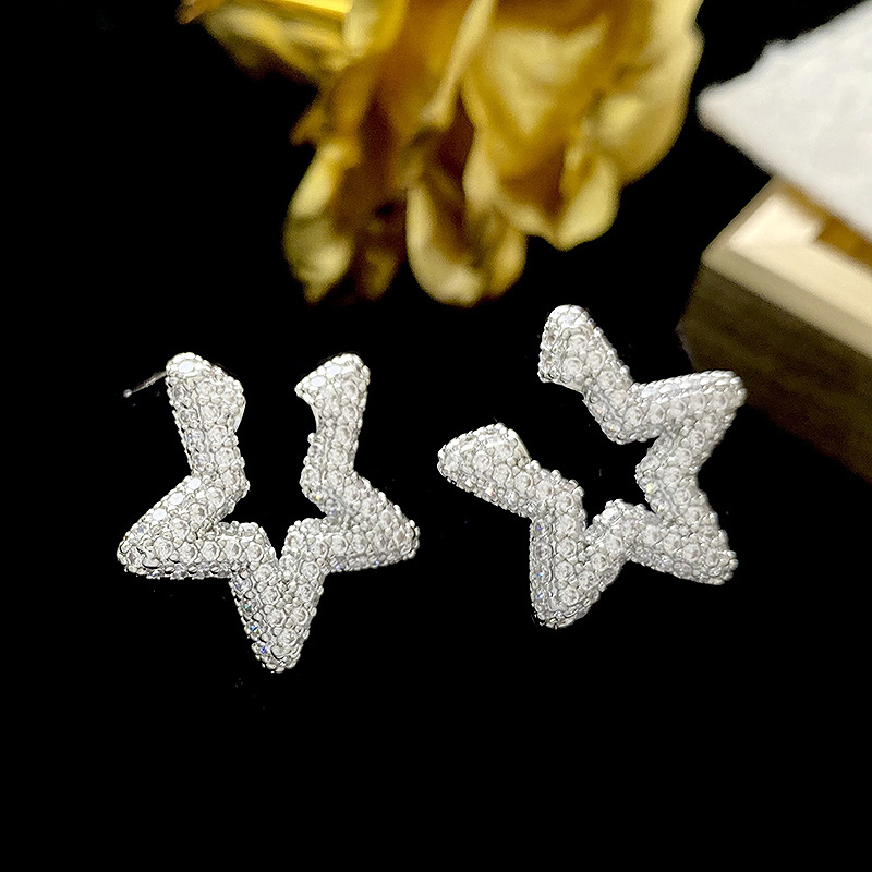 1 Pair Simple Style Star Inlay Copper Zircon Ear Studs display picture 2