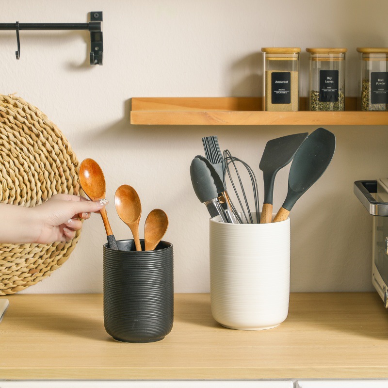 barril de cerámica simple dibujado para palillos de almacenamiento para utensilios de cocina domésticos barril de almacenamiento para palillos de almacenamiento para palillos de almacenamiento para palillos
