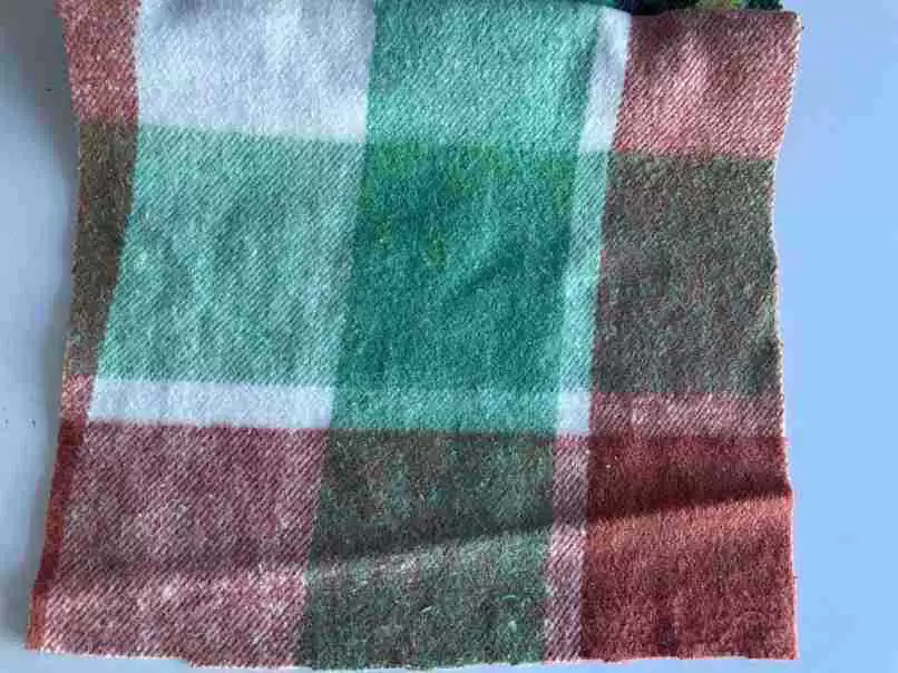 Mao woolen hair color weaving grid cloth polyester cotton double-sided woolen shirt cloth material 270-450G factory undertake orders