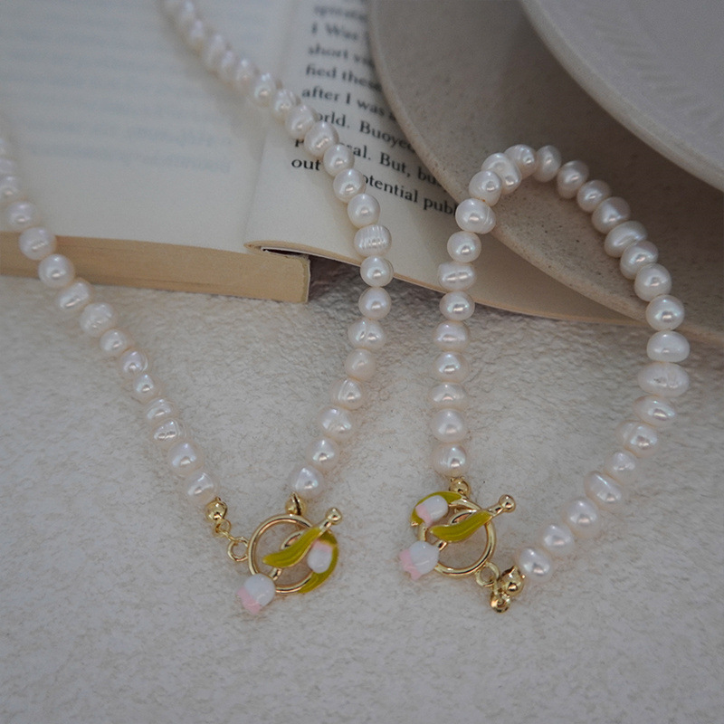 Simple Style Flower Freshwater Pearl Women's Necklace display picture 4