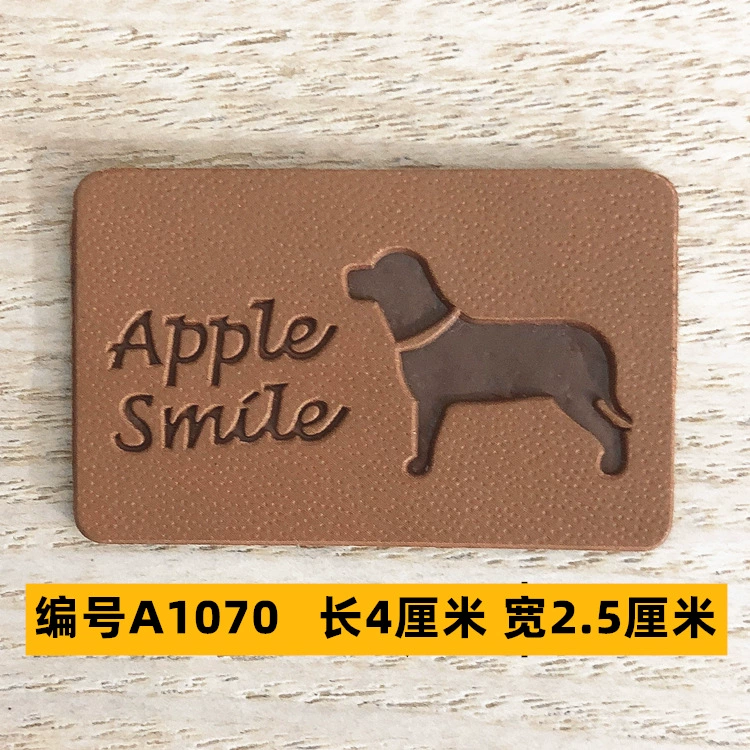 Шапка брюки сумка кукольная одежда наряд для домашних животных детская одежда аксессуары кожаная этикетка значок торговая марка аксессуары A1070