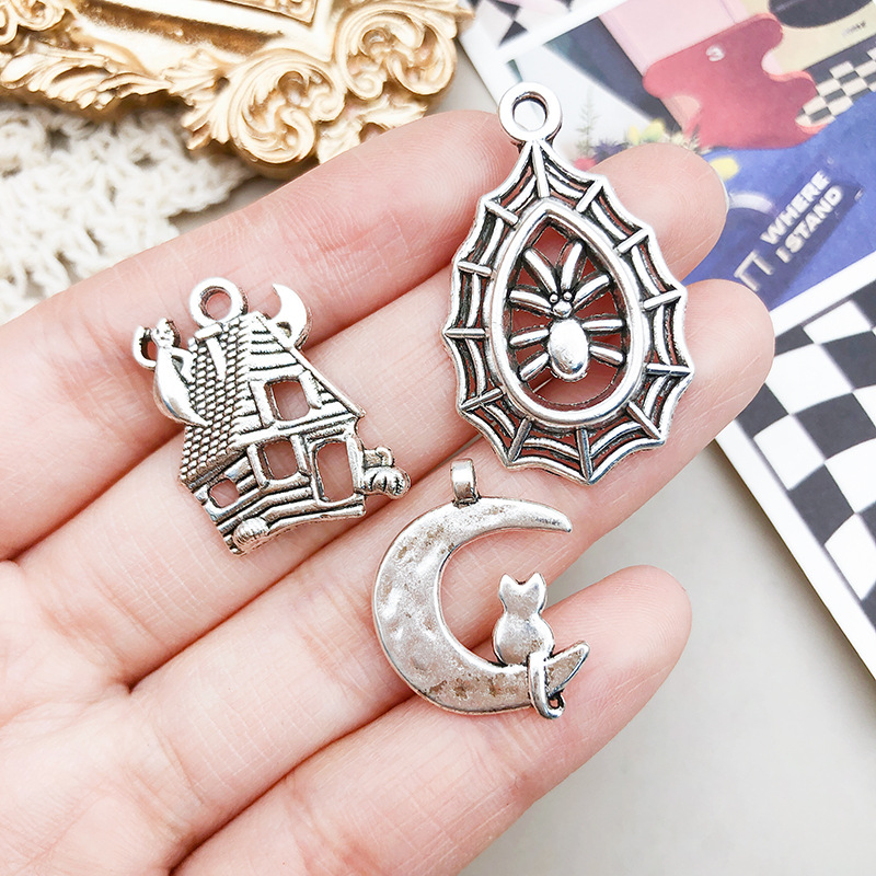 Pendant Jewelry Making Type 1 Piece Alloy Pumpkin Spider Skull Pendant DIY Jewelry Accessories Keychain Necklace