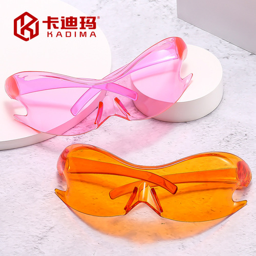 European and American new Y2K one-piece funny sunglasses, colorful fashionable riding futuristic sunglasses, punk hip-hop glasses