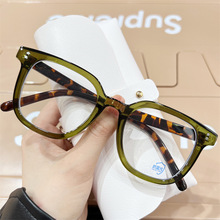 ͸�������{���ҕ���RŮ����R�AĘ�@С�n�泱�����ҕƽ���R��