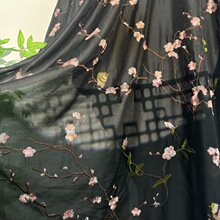 新品重工刺绣桃花小鸟重磅真丝布料国风系上衣马甲旗袍桑蚕丝面料