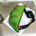 2025新款女生包包大容量软萌毛绒单肩包学生可爱毛豆包胸包豌豆包