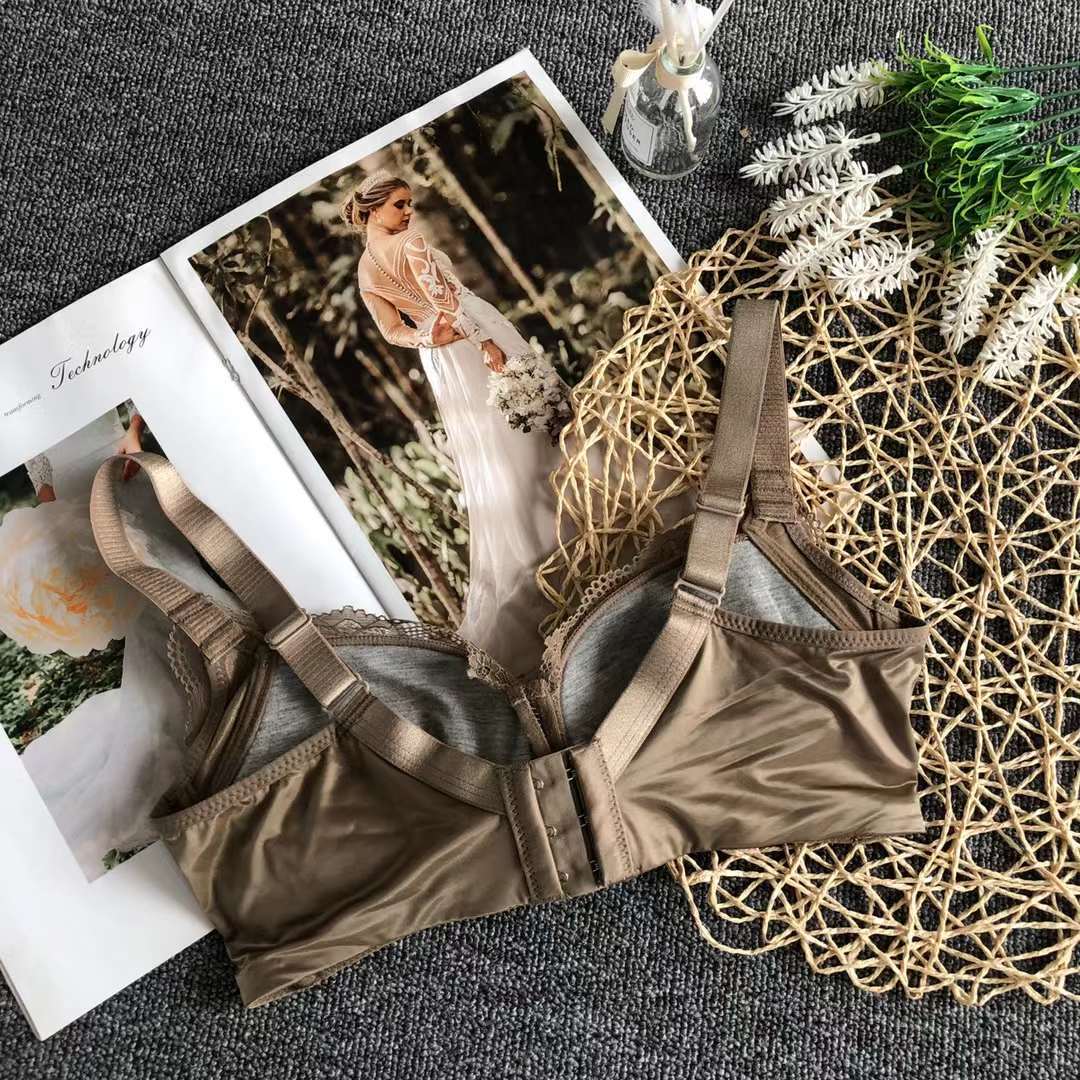 Alta calidad tres breasted ajustable push up mama colección cómoda sin hilos delgada taza ropa interior sujetador de las mujeres