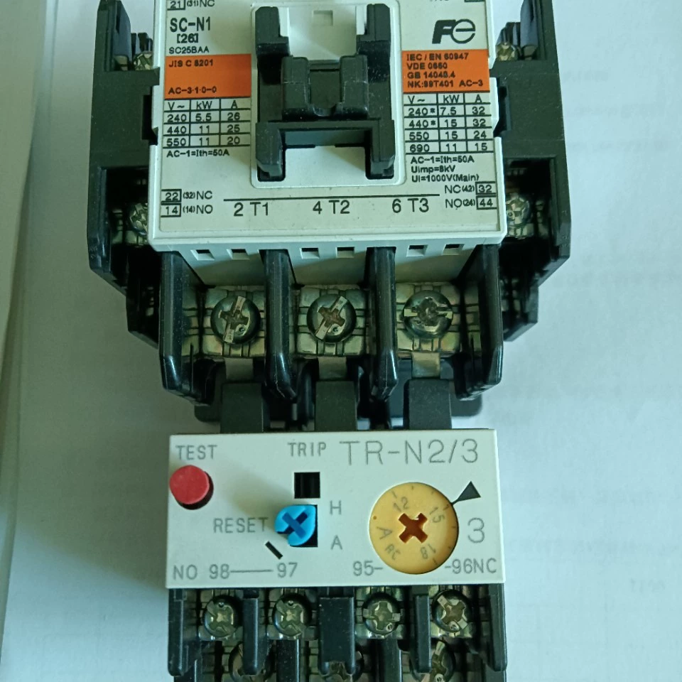 Совершенно новый оригинальный магнитный стартер Fuji SW-N1/3H 12-18A