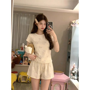 �ɐ���Ů�L����ӡ�������ѝ˯��Ů�nϵ�L���ļ����e�Ҿӷ����b