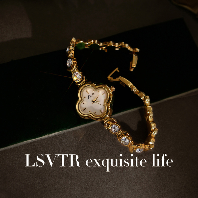LSVTR genuine goods New TikTok Live Selling Four-leaf Clover French Antique Full Diamond Bracelet Watch Women
