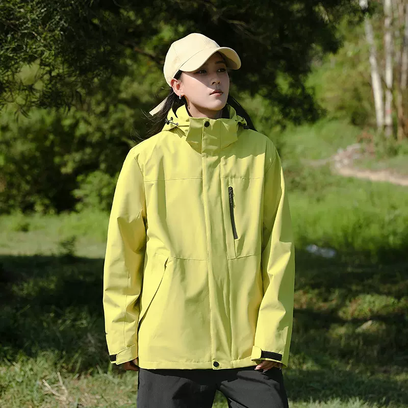 2025新款冲锋衣女外套秋冬季户外三合一可拆卸两件套男情侣8877款