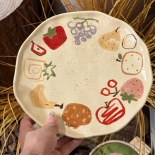 �T�fˮ�����L�L�մɱP��ī�����Ʒһ��ʳ��ͱP���b�M�ϸ��ֵ