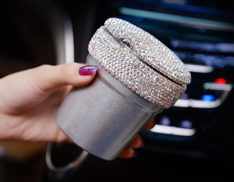 Car Ashtray with Led Light Luminous Multifunctional Ashtray Car Personalized Covered Car Interior Decoration with Diamond