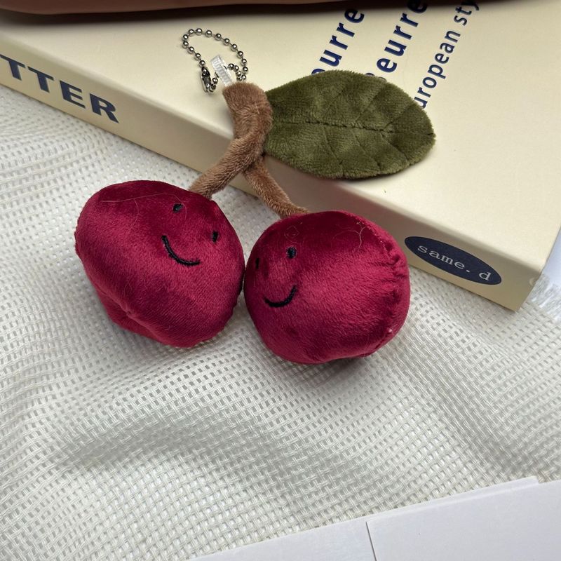 スポット楽しい野菜と果物のキーホルダーかわいいチェリーぬいぐるみペンダントシミュレーション人形人形バッグペンダント|undefined