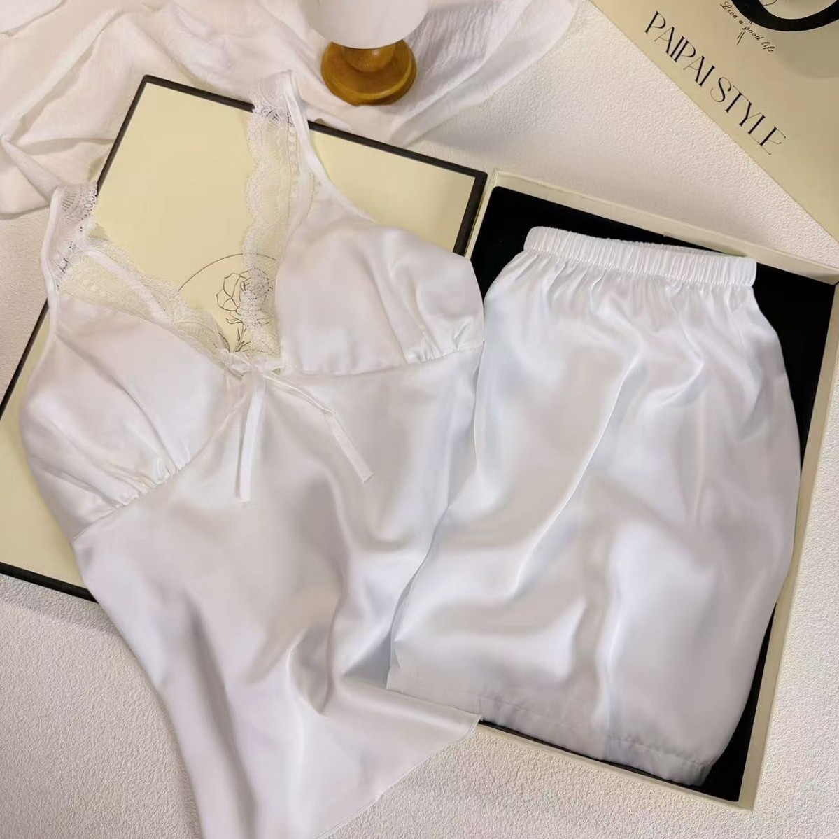 White Moonlight White Pure Desire Style Suspender Pajamas Women's Sexy Ice Silk Thin Summer 2-Piece Set with Breast Pad