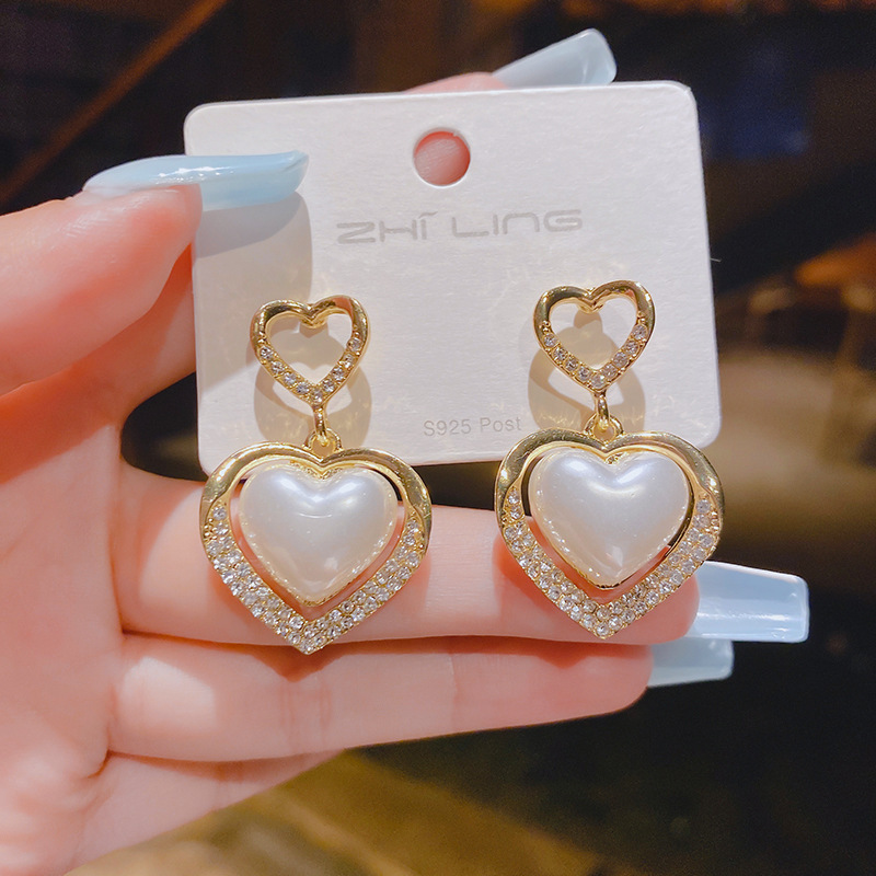 11g Weight Artificial Rhinestones, Artificial Pearls Inlay Material Drop Earrings Classification Wholesale Jewelry 1 Pair Elegant Round Square Heart Shape Metal Artificial Rhinestones Artificial Pearls Drop Earrings