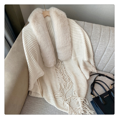 Shawl, cloak, coat, fashionable and elegant outer wear for women, loose autumn and winter Korean style new fur collar knitted cardigan