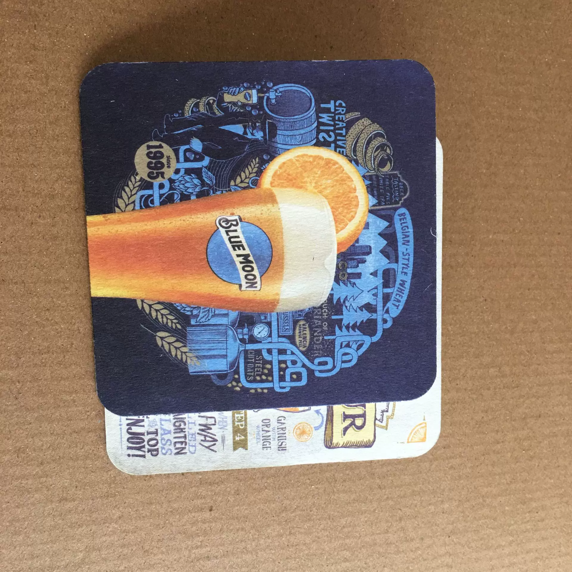 来稿设计 外贸出口吸水纸杯垫 两面印刷纸杯垫 吸水纸杯垫