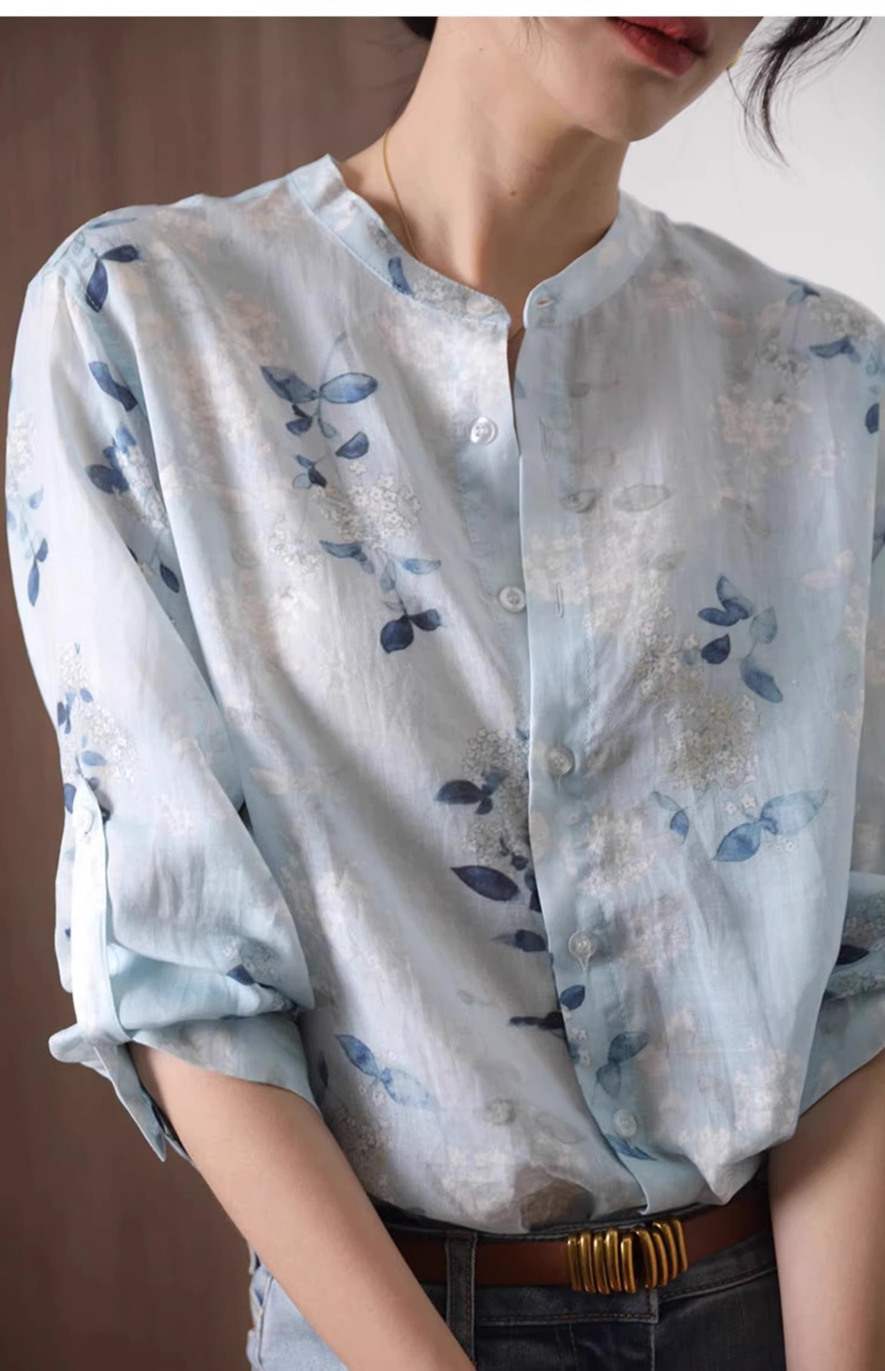 Áo sơ mi cotton in họa tiết tay lỡ nữ kiểu Chanel tôn dáng — Màu xanh da trời chi tiết 11