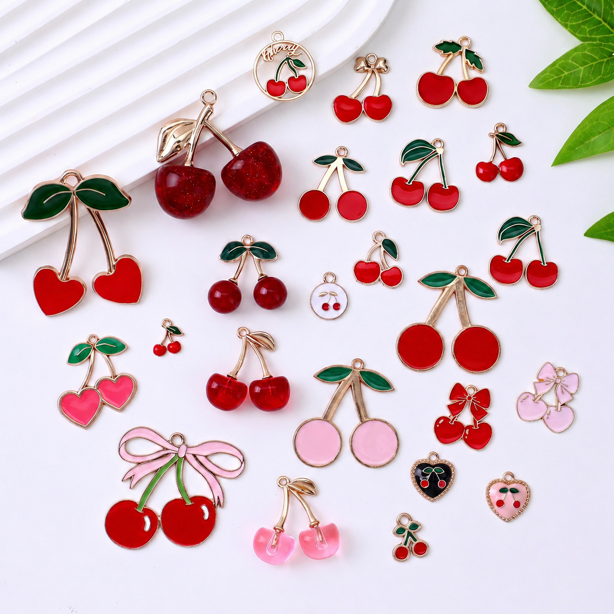 Cross-border cartoon oil-drip alloy small cherry keychain pendant bag accessory cute DIY decoration cherry pendant