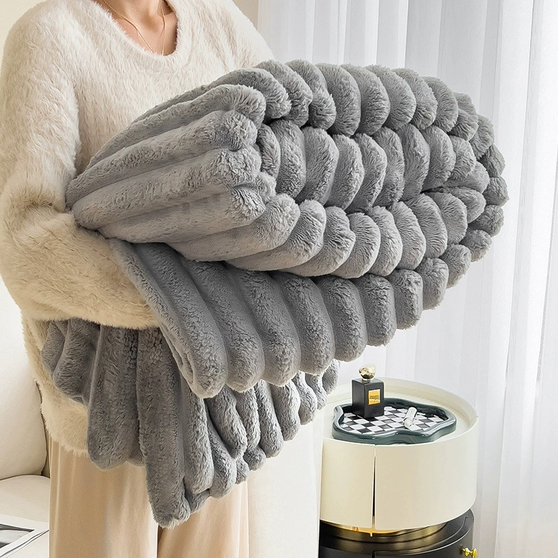 Plush Keep-Warm Duvet, Rabbit-Fur Flannel, Skin-Friendly Class A Fabric, Multiple Sizes